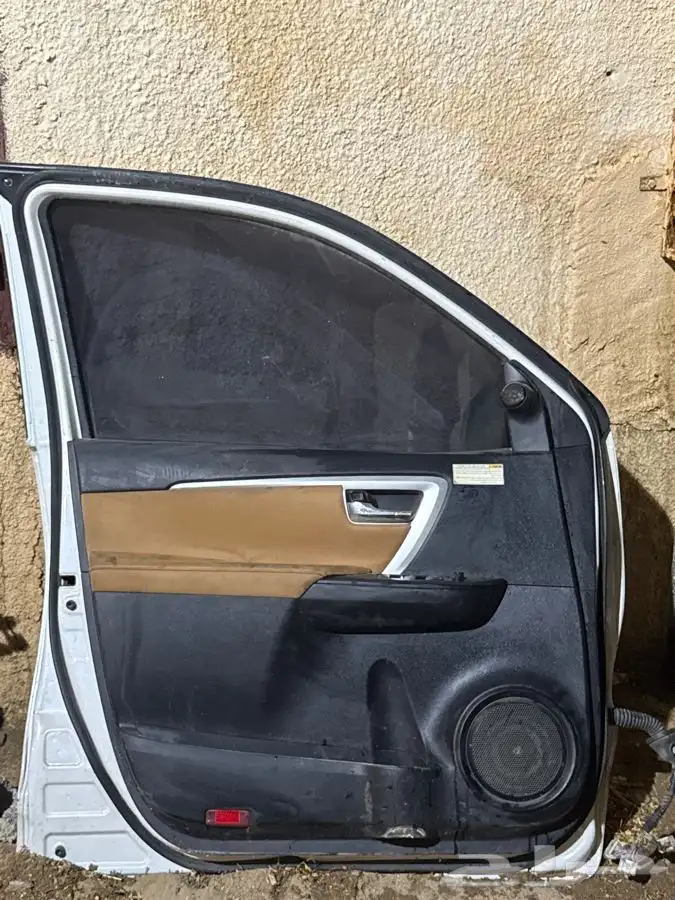 باب سواق و خلفي فورتشنر  2016 3