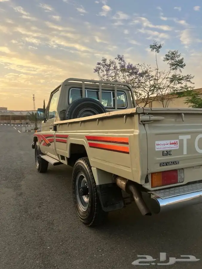 تويوتا شاص مخزن 1997 8