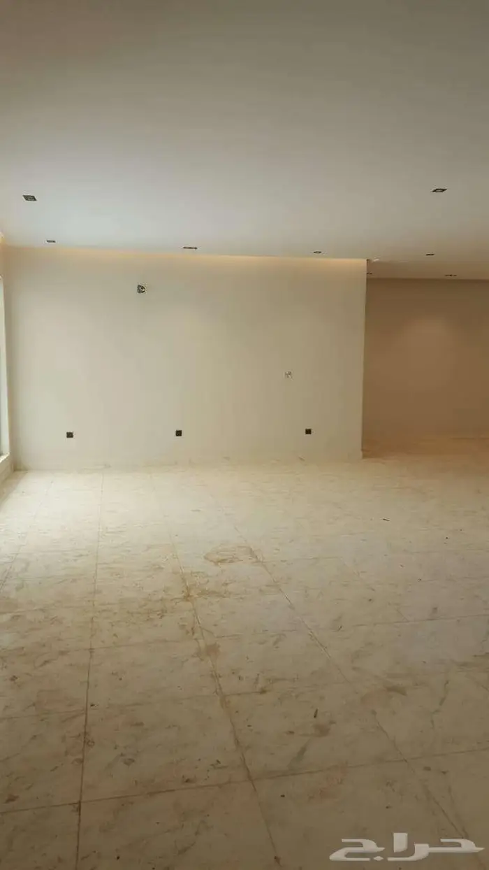 فيلا مميزة بحي التوفيق بجده 13