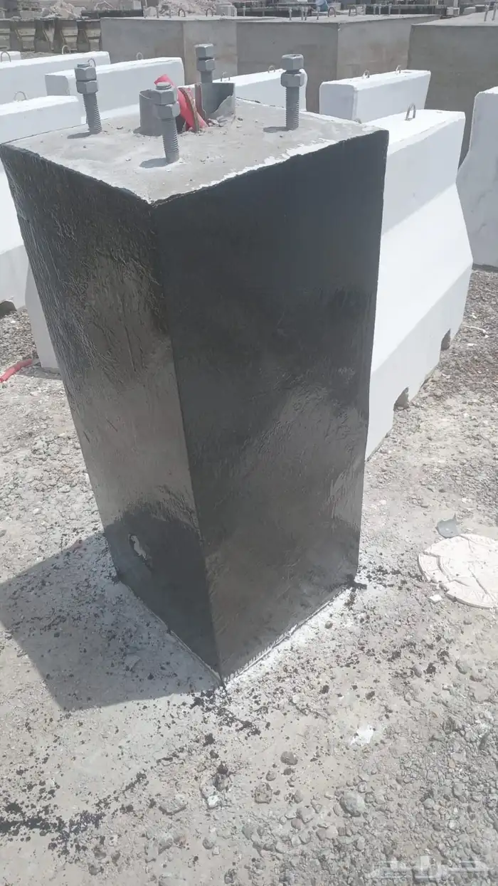 قواعد انارة   حواجز خرسانية 3