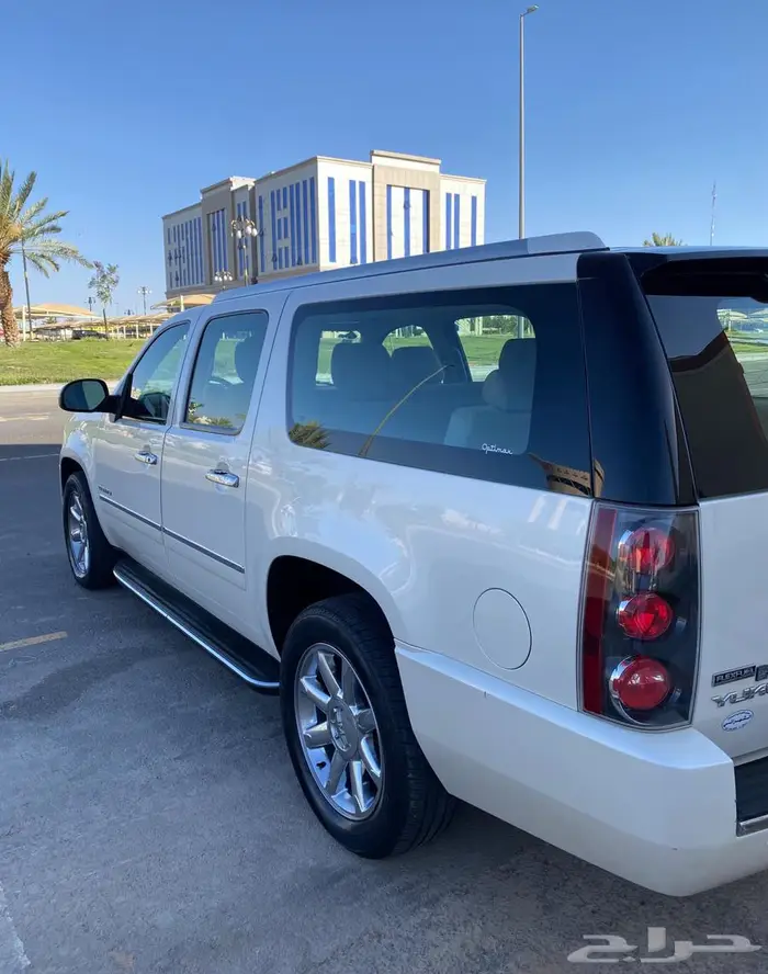 GMC 2012 دينالي XL طويل سعودي وكاله 4
