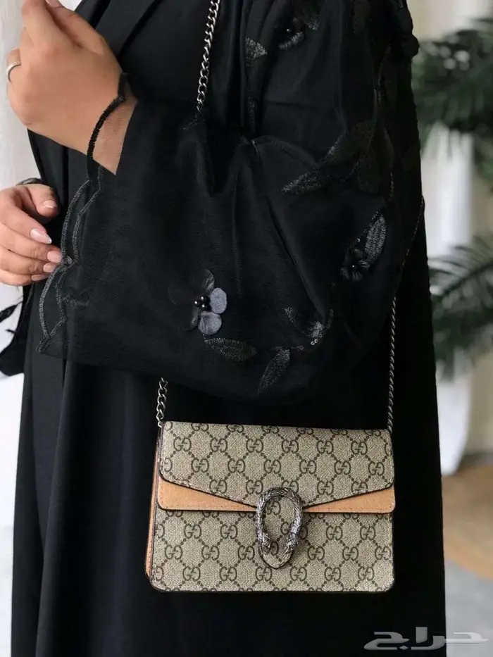 شنط قوتشي مربعة شنطات ماركة لون عنابي اسود بيج غوتشي GUCCI 5