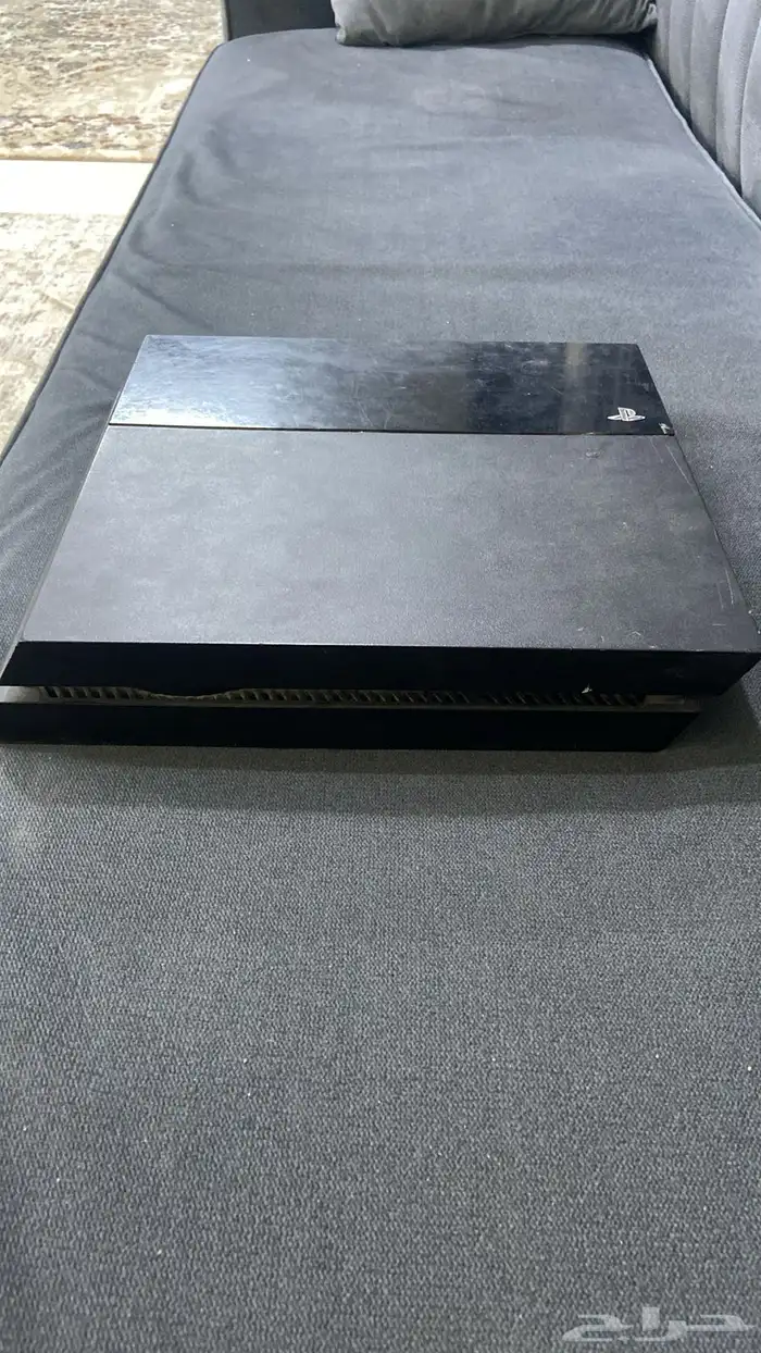 للبيع سوني فور نظيف شغال 2