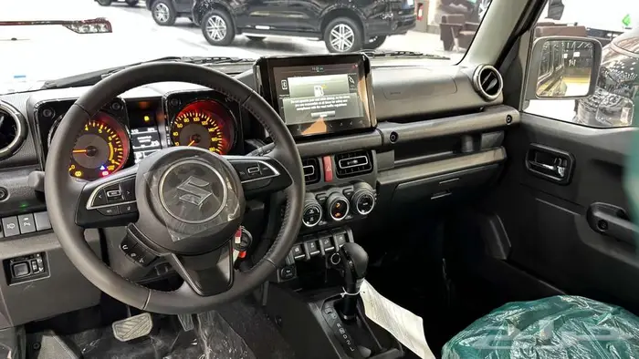 سوزوكي جيمني4باب GLX 2025 جميع الالوان كاش وتقسيط 7