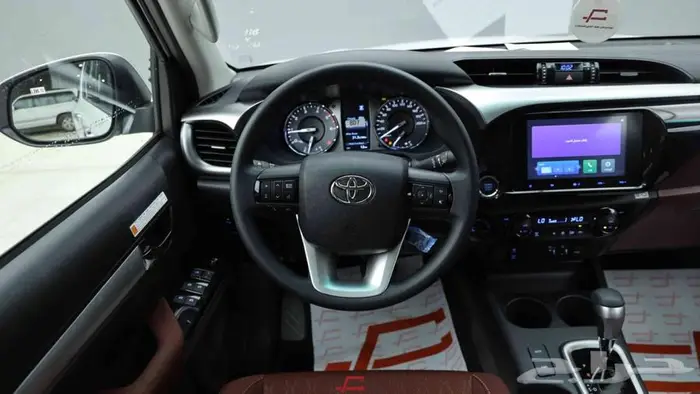 هايلوكس غمارتين S-GLX 4 4 اوتوماتيك 2.4 ديزل 2025 5