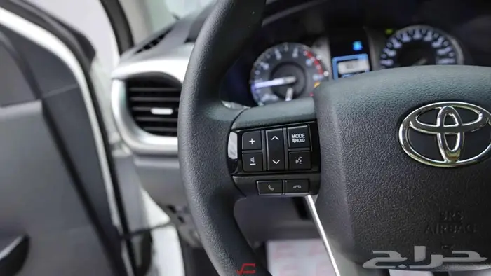 هايلوكس غمارتين S-GLX 4 4 اوتوماتيك 2.4 ديزل 2025 6