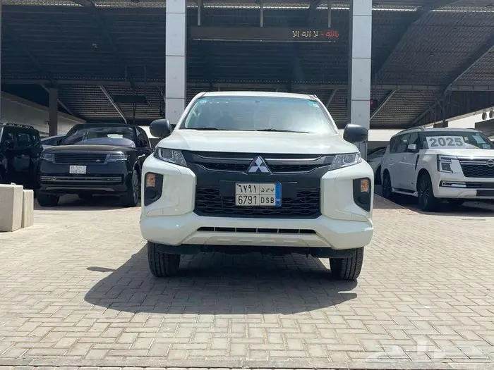ميتسوبيشي L200 دبل موديل 2022 0