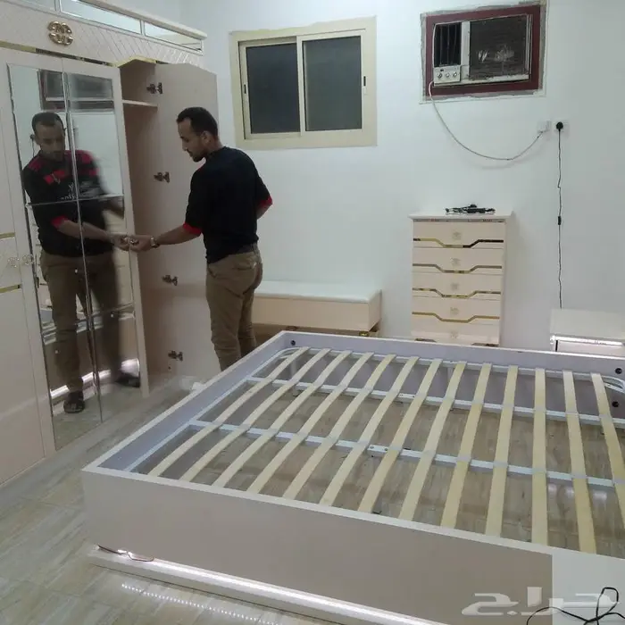 نقل عفش بالرياض مع الفك والتركيب والتغليف 0
