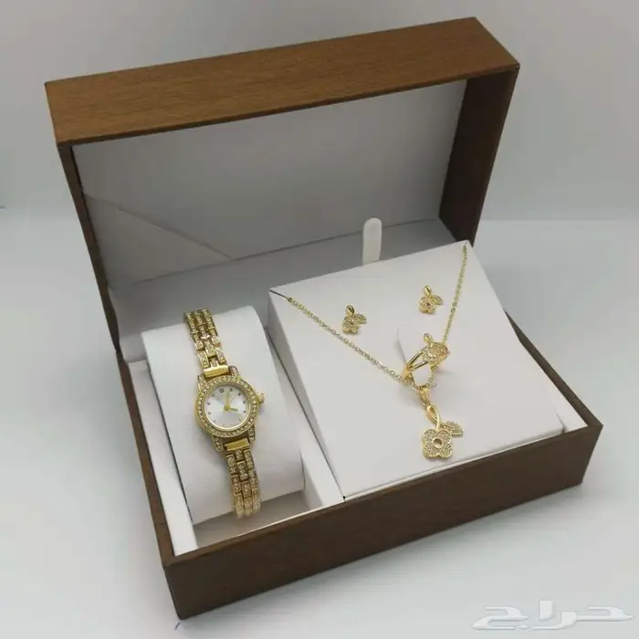 اطقم ساعات نسائيه 12