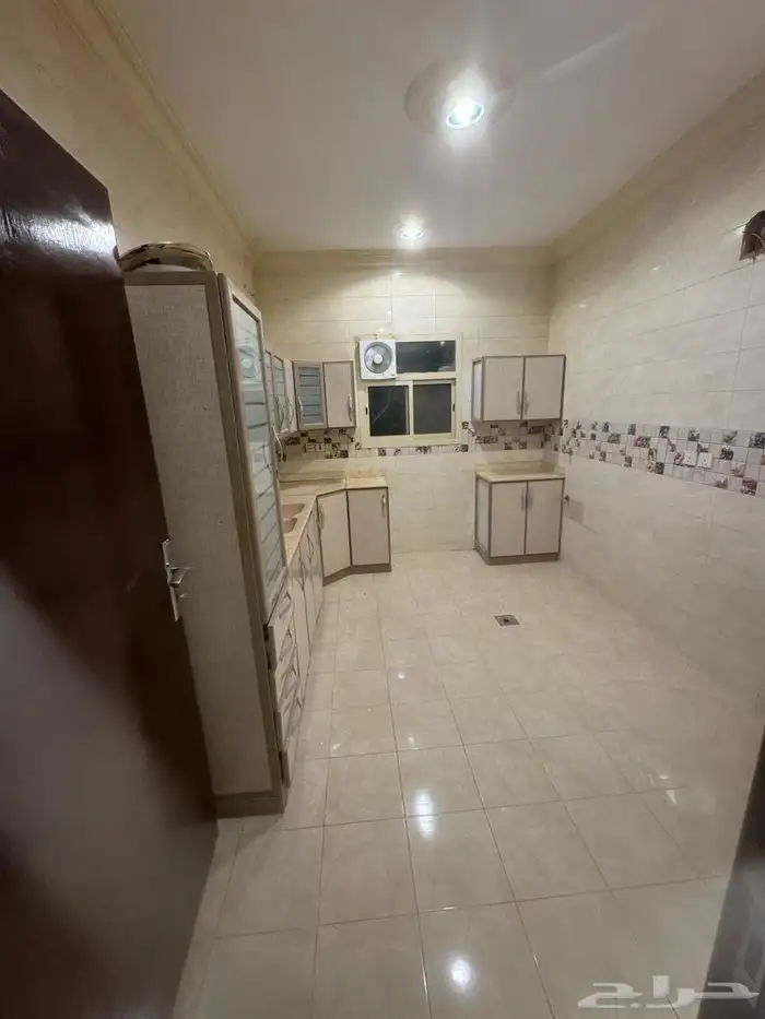 شقة للايجار 0