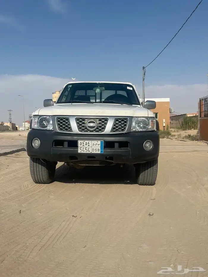 للبيع نيسان فتك حوض 7