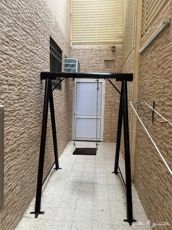 ابواب وشبابيك وزنق وتركيب قرميد 0