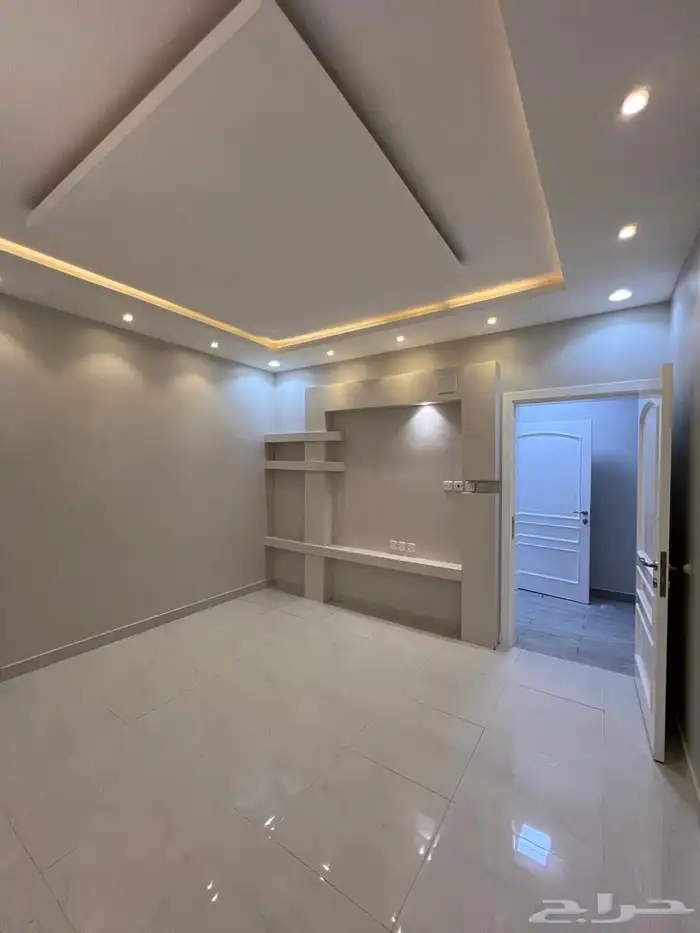 دور 8