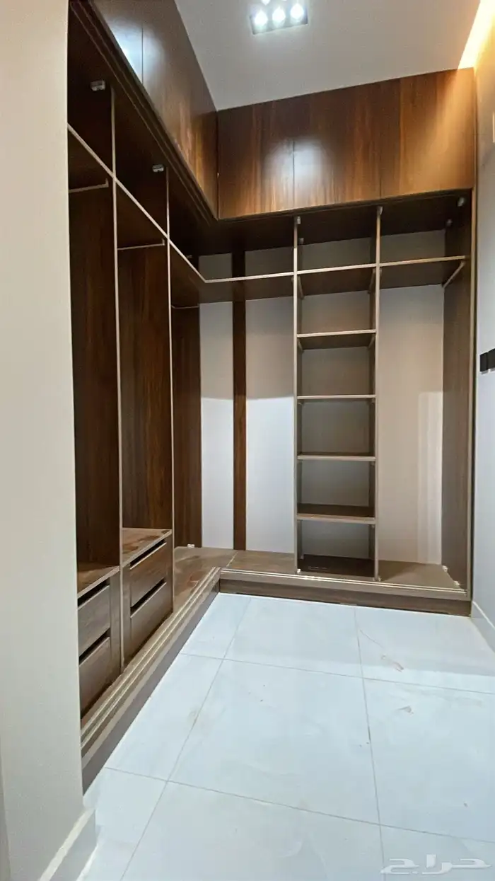 تفصيل غرف النوم و الديكورات الخشبية و التنجيد و دهان البوب 2