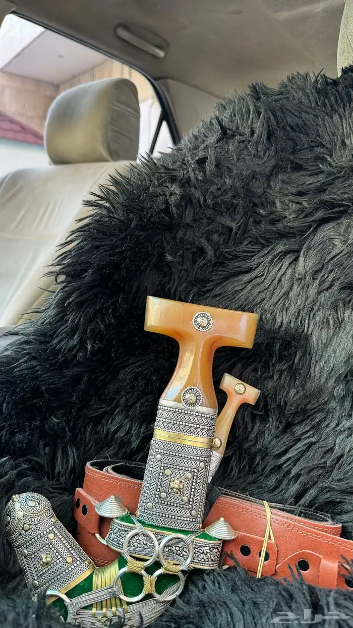 خنجر حك زراف مطرح 6 كفو وصفاوه في الراس 1