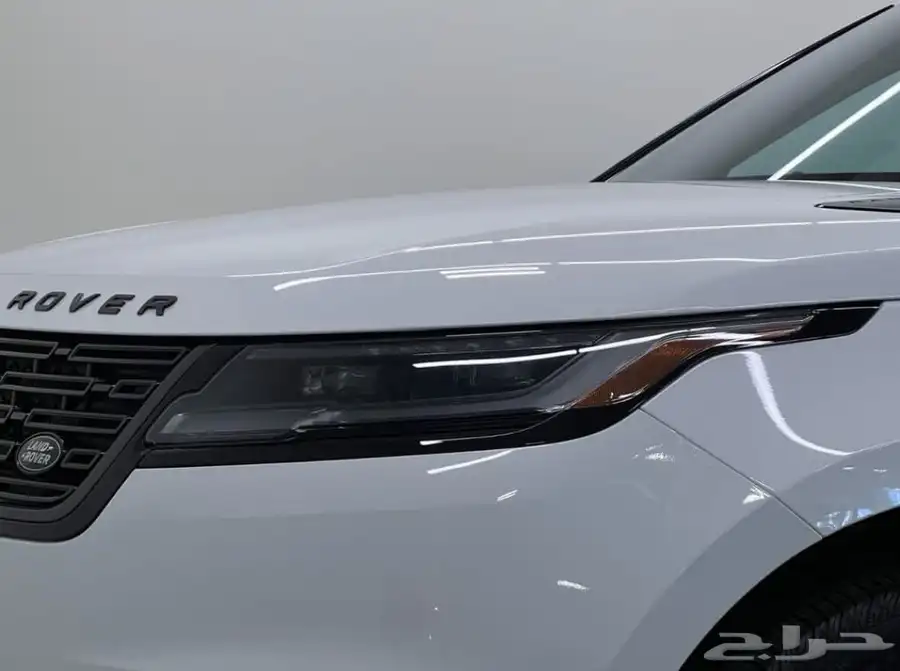 رنجروفر فيلار Range Rover velar dynamic SE موديل 2024 27