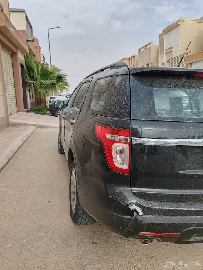 جيب اكسبلور اسود موديل 2014 9