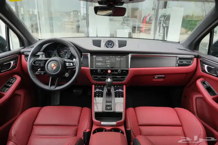 New Porsche Macan GTS 2025 جديد 12