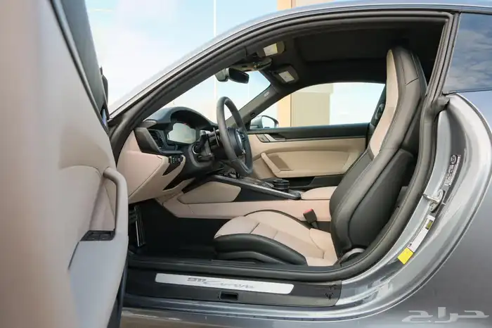 Porsche 911 (992) 2025 الشكل الجديد 5