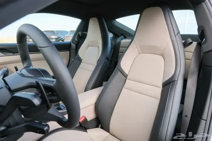 Porsche 911 (992) 2025 الشكل الجديد 6