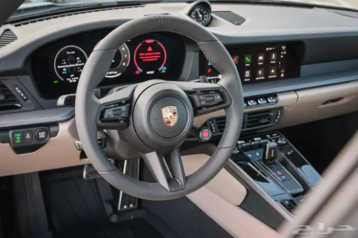 Porsche 911 (992) 2025 الشكل الجديد 15