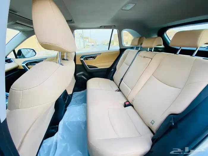 تويوتا راف فور 2023 11