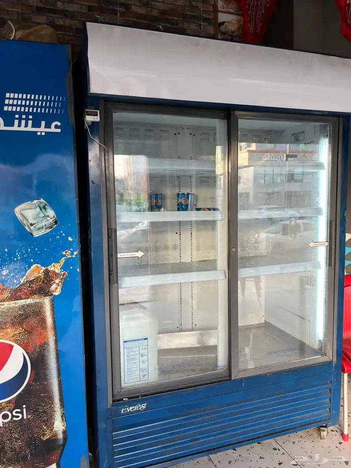 ثلاجة للبيع 0