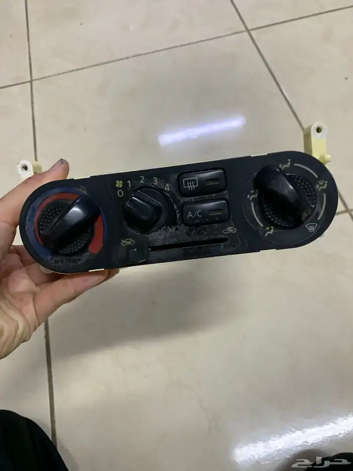 قطع غير نيسان صني 2005 2