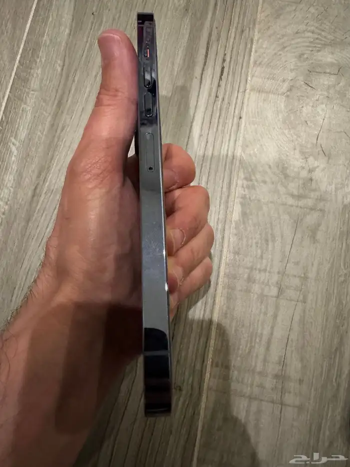 آيفون 13 برو ماكس واحد تيرا 1TBسماوي نظيف جدا iPhone 13 pro 3