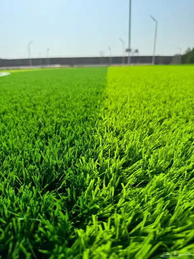 متوفر ملاعب القدم والبادل 22