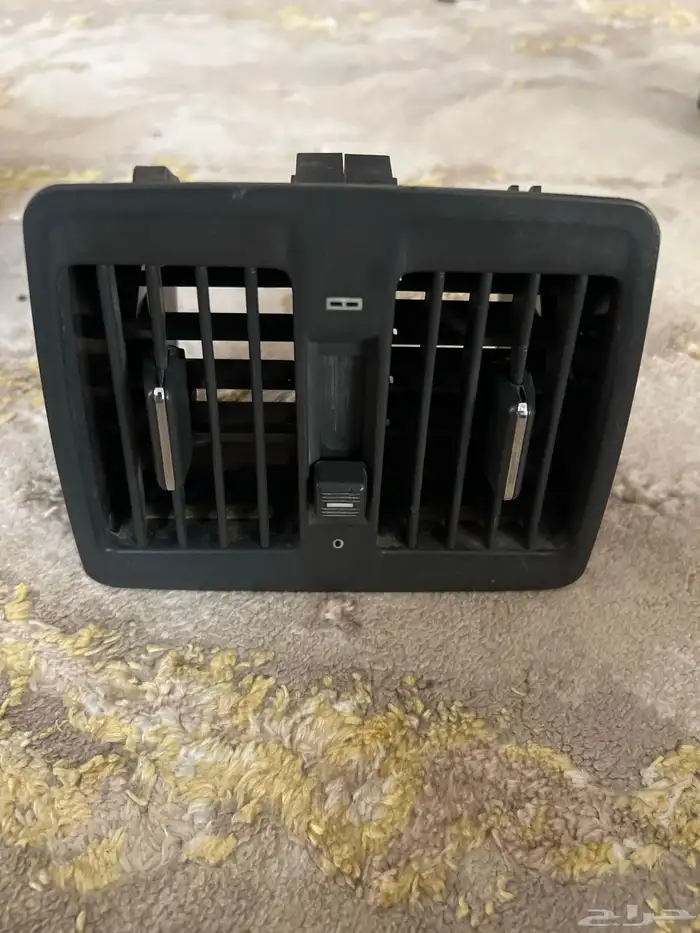 فتحات مكيف خلفية 0