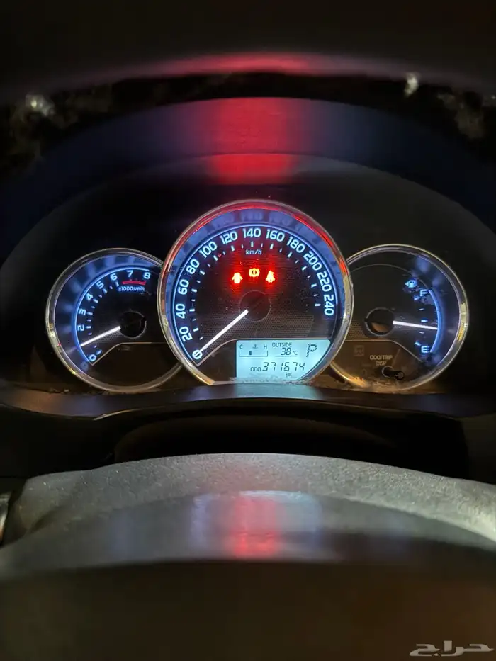 للبيع كورلا 2016 4