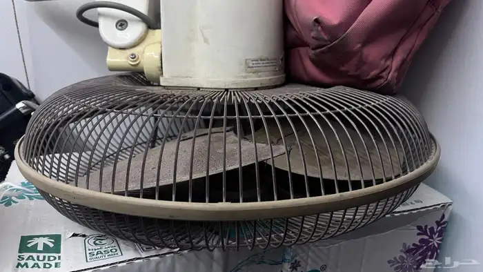 مجموعة اثاث منزلي   ماطور هواء ايطالي مع ملحقاته واجهزة لاب 20