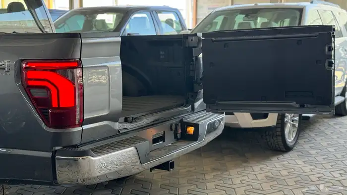 فورد F150 لاريات 2024 كاش و اقساط 10