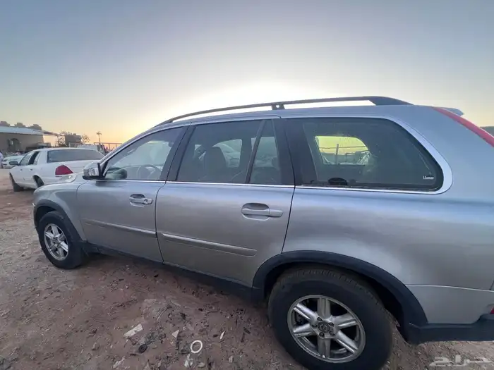 لبيع جيب فولفو 2007 XC90 0