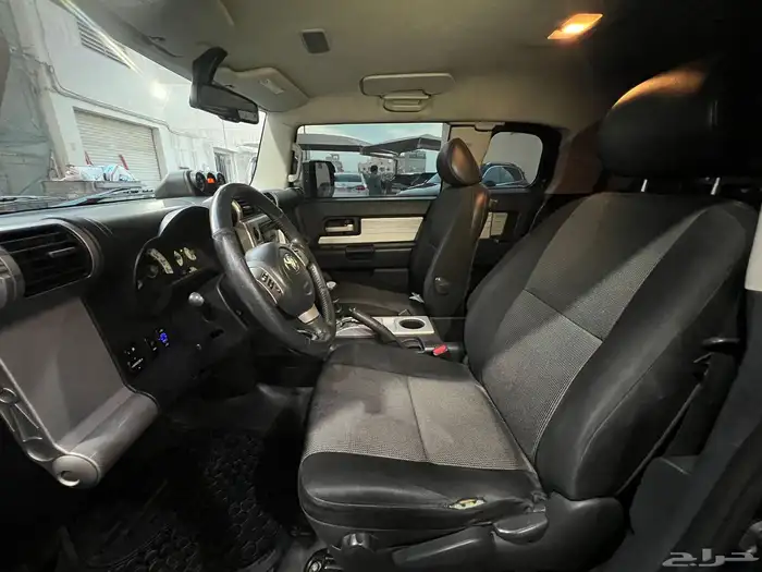 Toyota FJ model 2012 for sale 7
