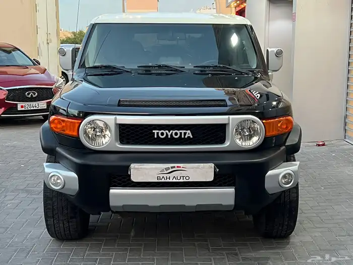 Toyota FJ model 2012 for sale 4