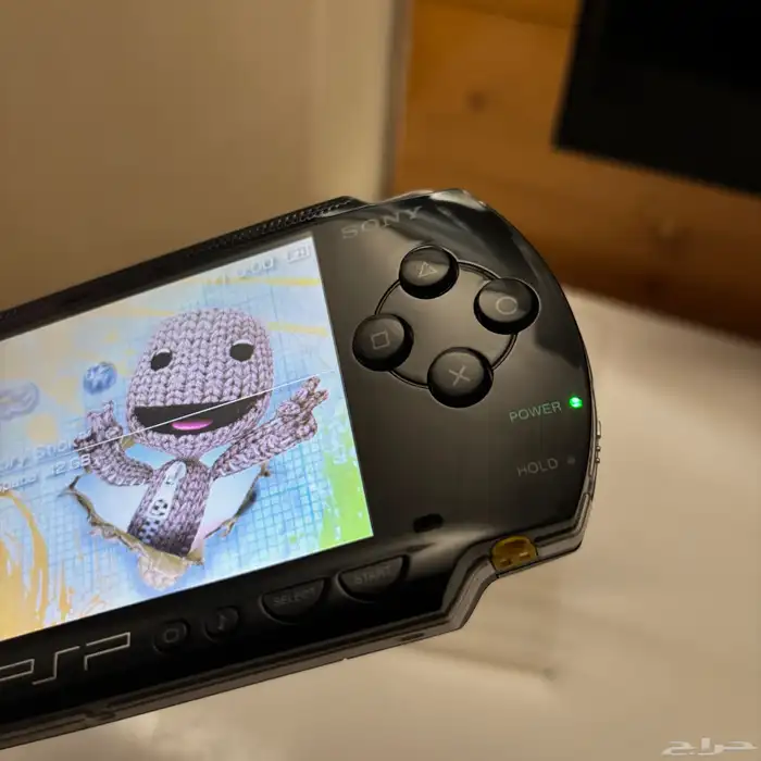 بي اس بي للبيع PSP نظيف جدا متوفر 1 فقط 2