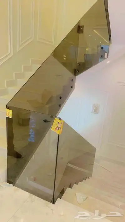 زجاج دربزين 17