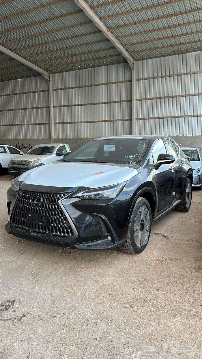 لكزس NX 2025 - AA - عروض الاقساط 32
