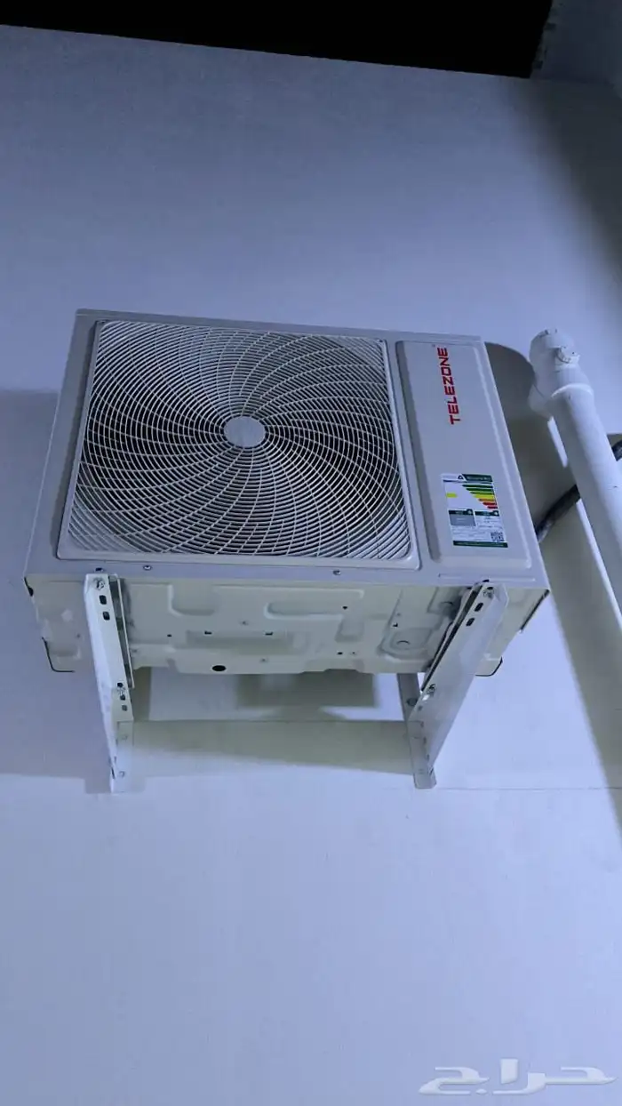 مكيفات سبليت جداري أنواع مختلفة. واشكال مميزة 24