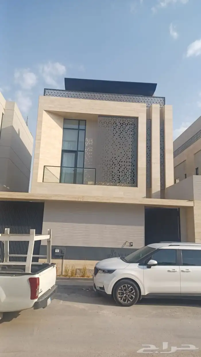 تصميم تطوير تنفيذ واجهات 3