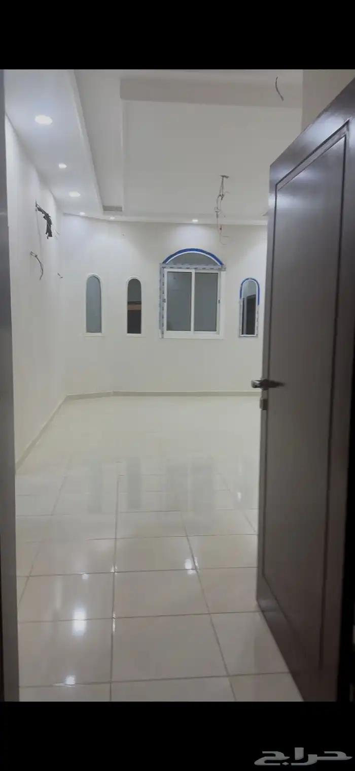 شقة بحي الاجاويد 2 2