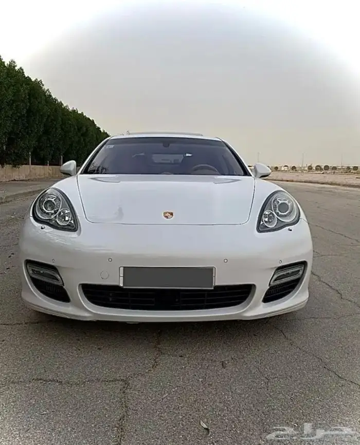 بورش باناميرا تيربو 15