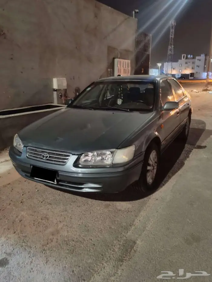 Toyota Camry 1999 GLI Manual 3