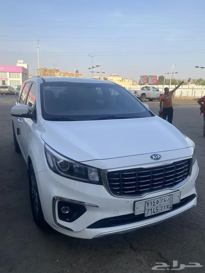 كرنفال ديزل موديل 2020 فل كامل قمه بالنظافه 1