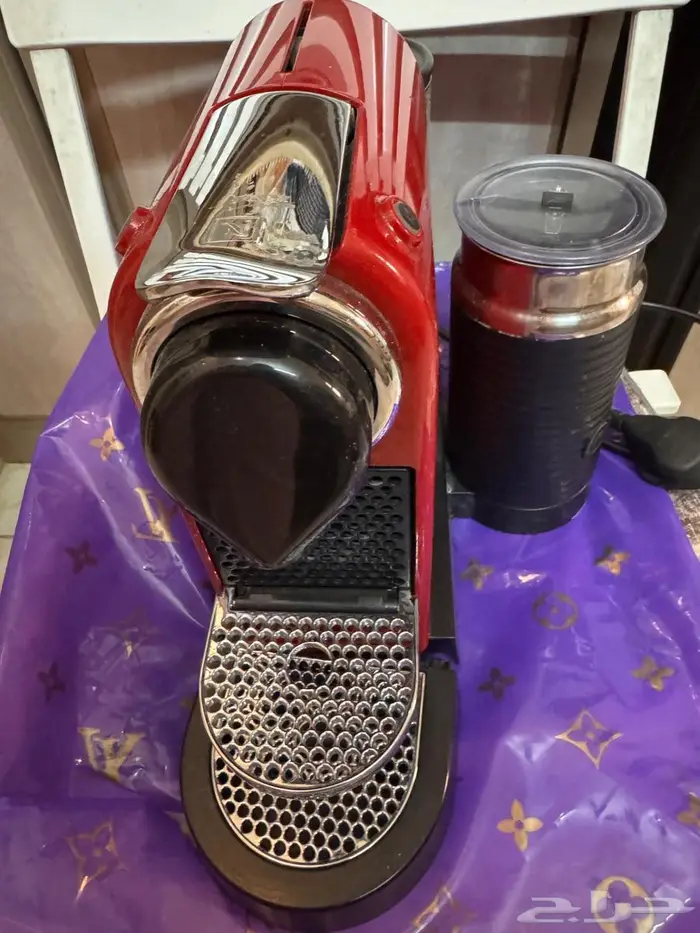 ماكينة قهوة نسبريسو 1