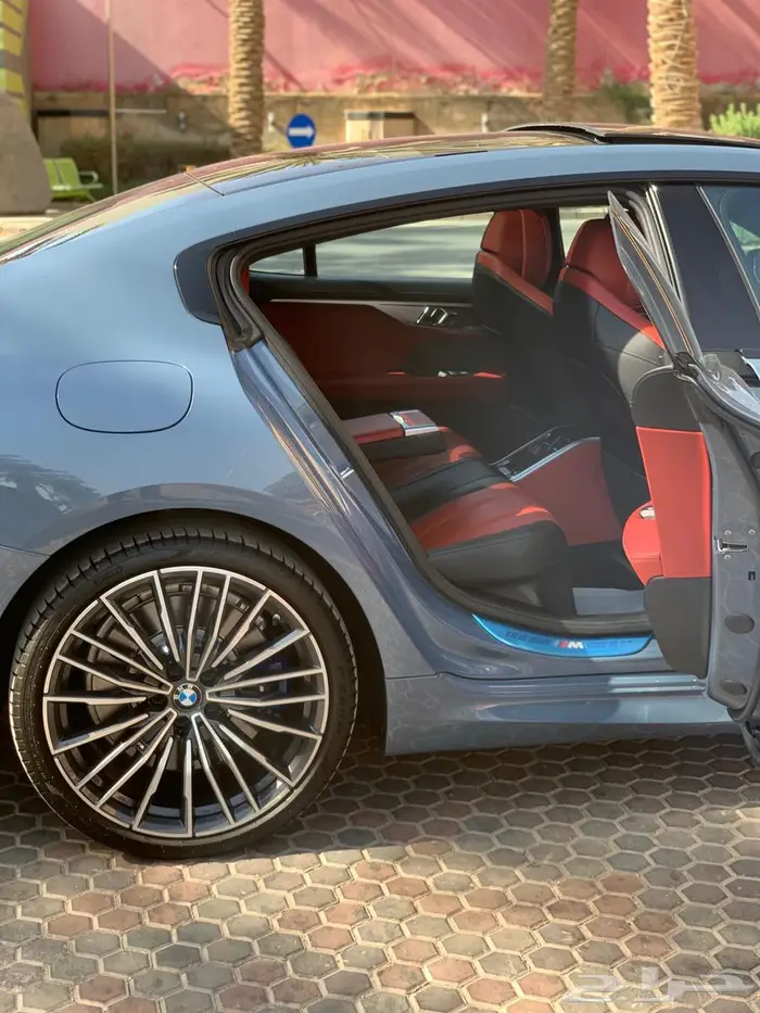 للبيع BMW 840. موديل 2020 كت m 17