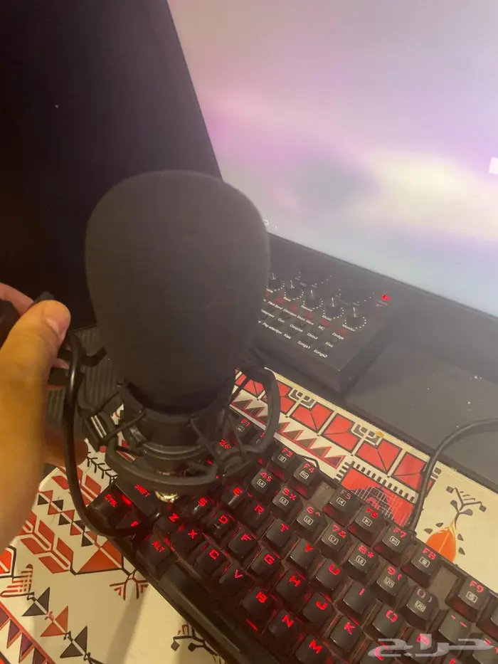 بي سي مع كامل اغراضه 2