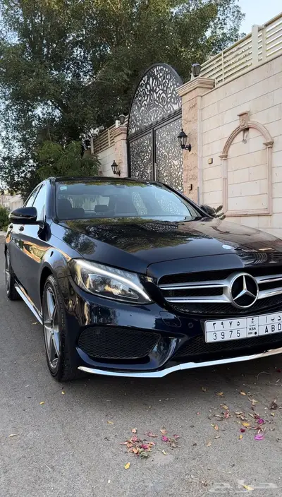 مرسيدس بنز 8